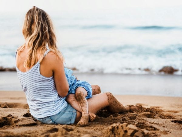 Motherhood & Friendships – Why Everything Feels Different & How to Navigate the Change Featured Image