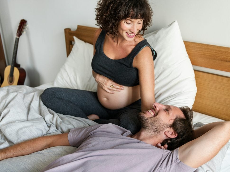 Conversations to Have With Your Partner Before Baby Arrives Article Featured Image