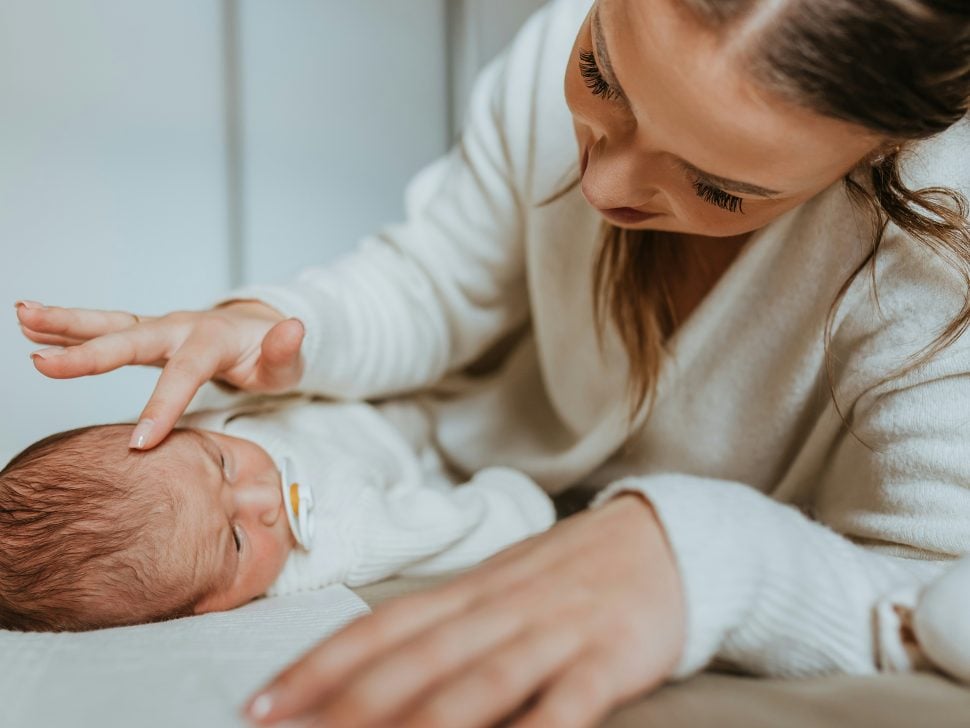 Common Postpartum Aches & How Chiropractic Care Can Help New Mums Article Featured Image