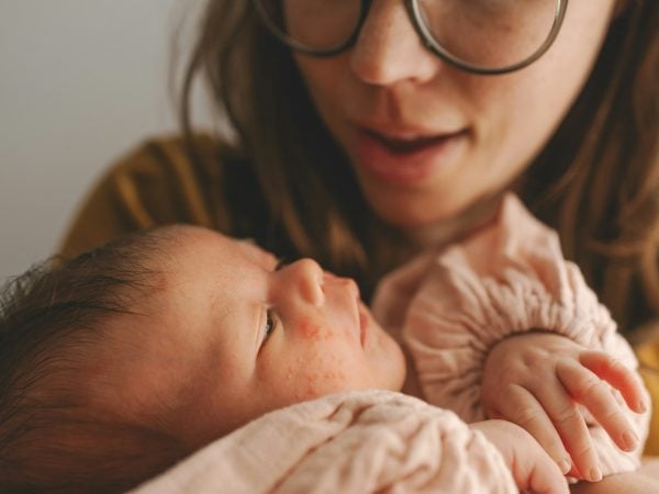 When Should You Seek Support During Pregnancy or After Birth? A Perinatal Psychologist Explains Featured Image