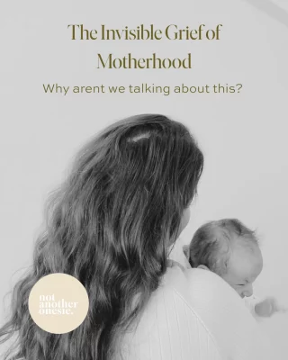 No one really talks about the invisible grief in motherhood.
Not the grief of losing someone, but the quiet grief of change.
The loss of who you were.
The friendships that shifted.
The birth that went differently.
The freedom, the time, the ease that disappeared. You can love your baby deeply
and still feel grief for your old self.
Both can be true. In our recent conversation with Ali from @griefguide_au , we explore this tender, often unseen side of matrescence, the emotional transition that reshapes identity, relationships, and self-worth after becoming a mother. We need to be talking about this! Ali shares why this postpartum grief is real, valid, and deserving of support, and how acknowledging it can bring compassion, connection, and healing to mothers everywhere. This conversation is especially vital as the holiday season fast approaches and the extra layers for mamas, that comes along with that! ✨ Read the full story “Navigating the Hidden Grief of Motherhood” now live on the Not Another Onesie blog.
(link in bio) #InvisibleGrief #GriefInMotherhood #PostpartumMentalHealth